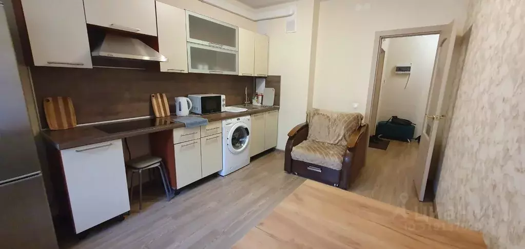 2-к кв. Татарстан, Казань ул. Рауиса Гареева, 102к2 (57.0 м) - Фото 0