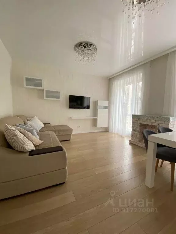 Квартира, 3 комнаты, 79.9 м - Фото 0