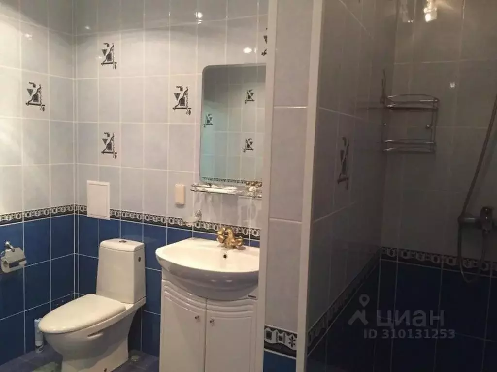 1-к кв. Вологодская область, Череповец ул. Краснодонцев, 124 (50.0 м) - Фото 2