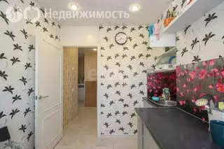 2-комнатная квартира: Омск, бульвар Архитекторов, 3/10 (48.2 м) - Фото 2