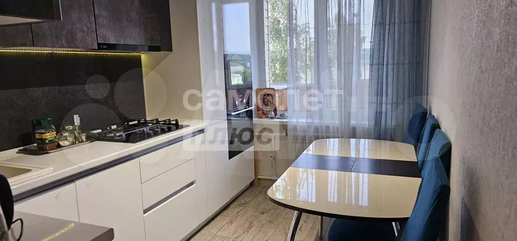 3-к. квартира, 70 м, 3/9 эт. - Фото 1