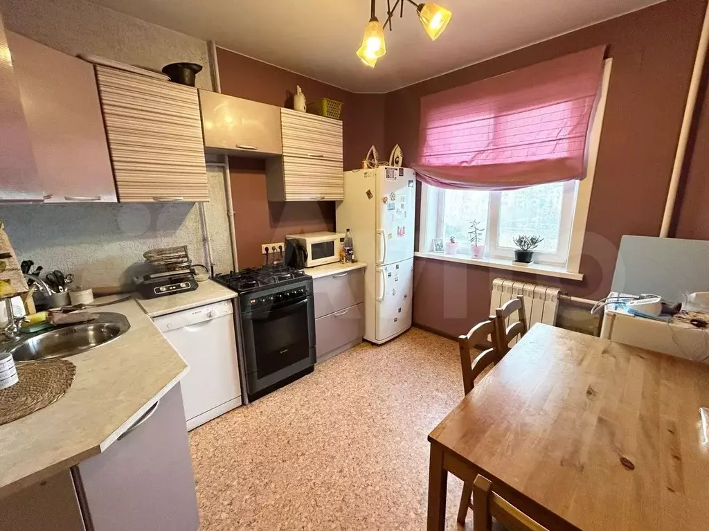 2-к. квартира, 52 м, 2/9 эт. - Фото 0