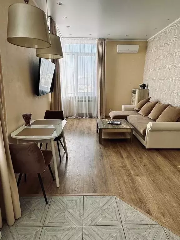 2-к кв. Хабаровский край, Хабаровск ул. Запарина, 25 (50.0 м) - Фото 1