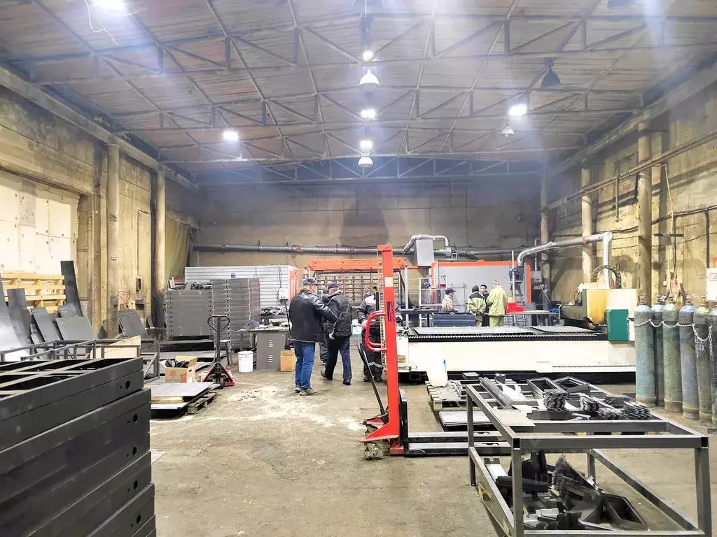 Производственное помещение в Челябинская область, Челябинск Братская ... - Фото 1