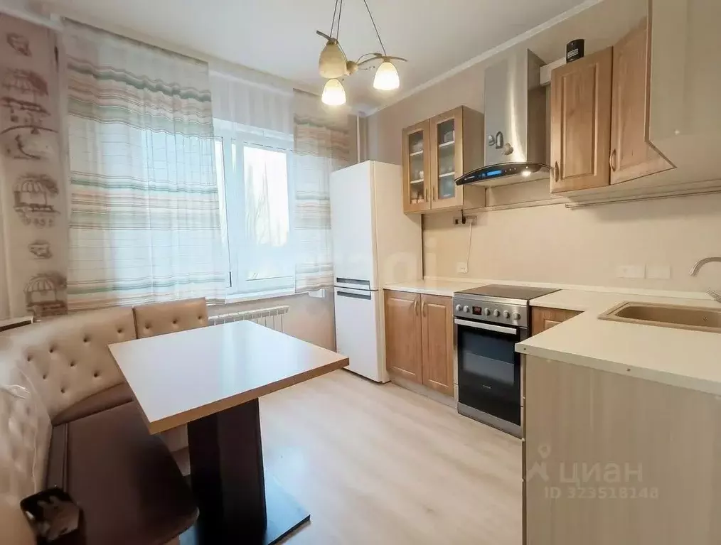 3-к кв. Калининградская область, Калининград Черниговская ул., 33Б ... - Фото 1