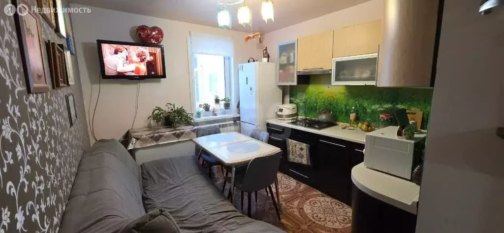 3-комнатная квартира: Березники, улица Ивана Дощеникова, 20 (67.8 м) - Фото 2