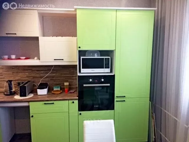 2-комнатная квартира: Тюмень, улица Дмитрия Менделеева, 9 (70 м) - Фото 1