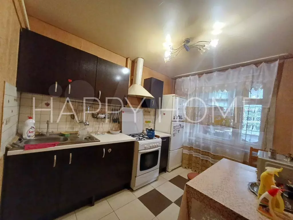 2-к. квартира, 51 м, 1/9 эт. - Фото 0