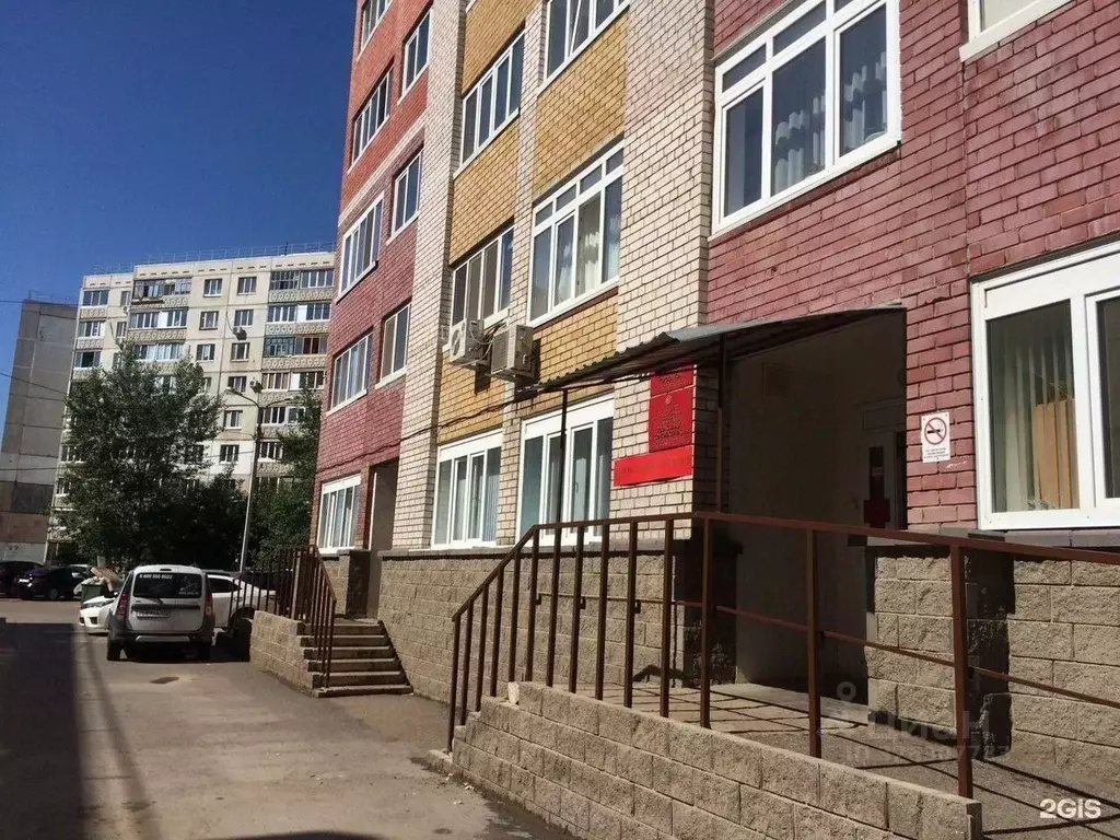 2-к кв. Башкортостан, Уфа ул. Набережная реки Уфы, 25 (70.6 м) - Фото 2