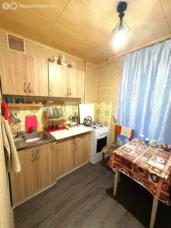 3-комнатная квартира: Конаково, улица Горького, 2 (50.4 м) - Фото 1