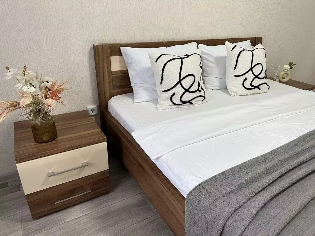 2-к кв. Башкортостан, Уфа ул. Кирова, 130 (68.0 м) - Фото 1