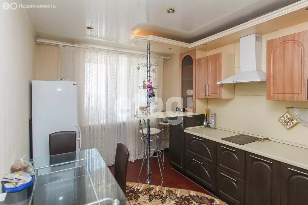 1-комнатная квартира: Тюмень, улица Щербакова, 146 (34.4 м) - Фото 1