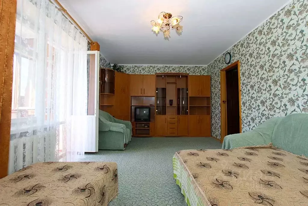 1-к кв. Крым, Феодосия ул. Одесская, 2 (35.0 м) - Фото 0