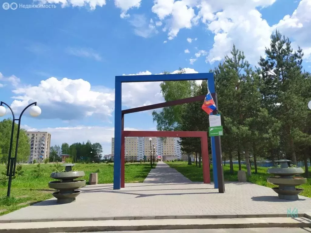 3-комнатная квартира: посёлок городского типа Голынки, улица Ленина, ... - Фото 0