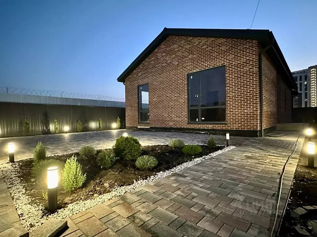 Дом в Краснодарский край, Краснодар проезд Чистопрудный (131 м) - Фото 1