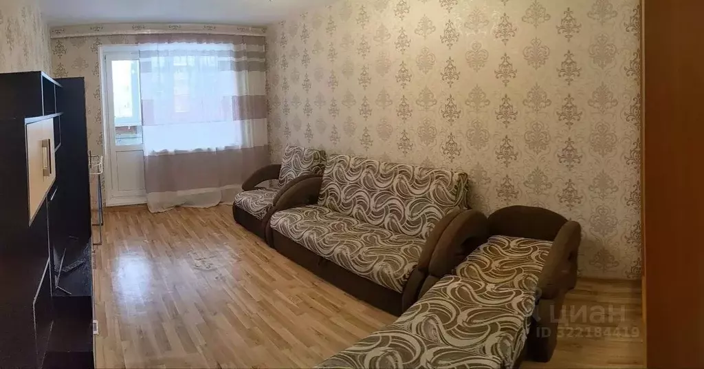 2-к кв. Ямало-Ненецкий АО, Ноябрьск Холмогорская ул., 82/81 (50.0 м) - Фото 1
