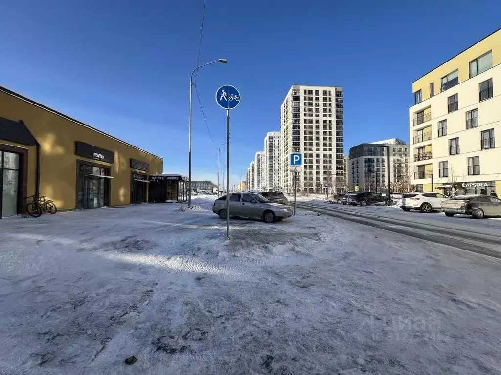 Помещение свободного назначения в Тюменская область, Тюмень ул. ... - Фото 0