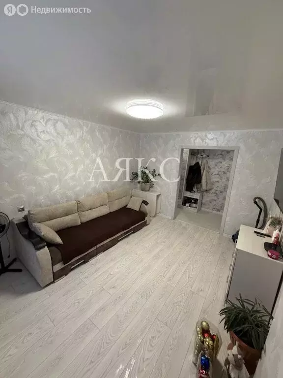 2-комнатная квартира: Ишимбай, Стахановская улица, 10 (47.1 м) - Фото 1