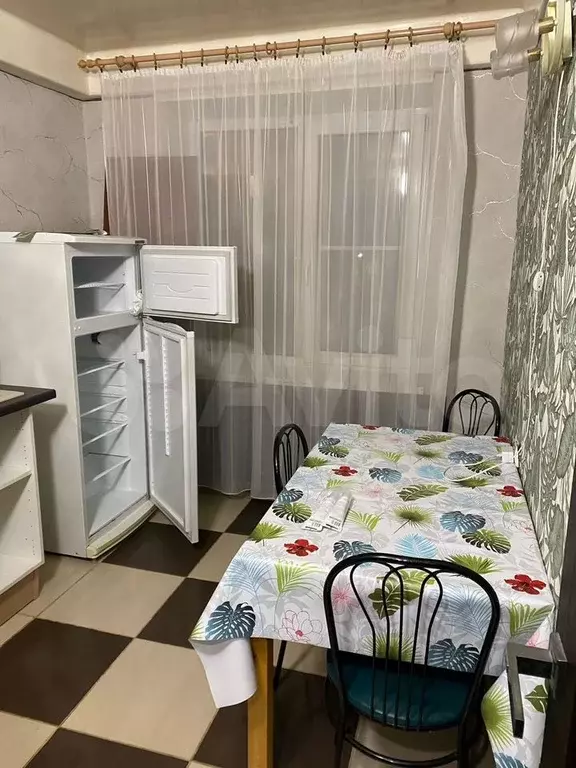 1-к. квартира, 37 м, 2/9 эт. - Фото 1