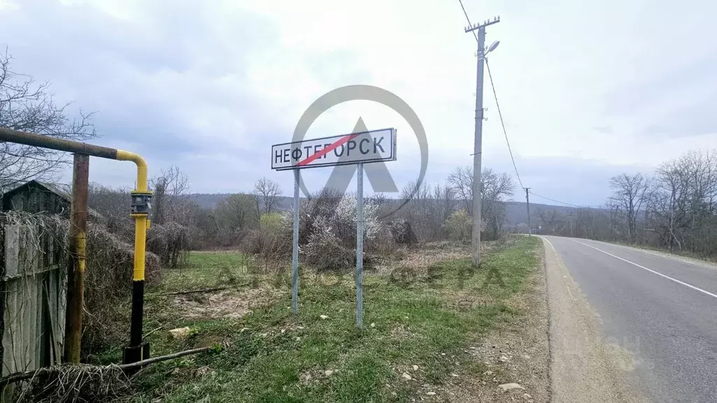 Участок в Краснодарский край, Апшеронский район, Нефтегорск пгт ул. ... - Фото 2