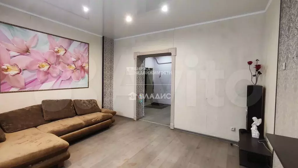 3-к. квартира, 74,5 м, 1/2 эт. - Фото 0
