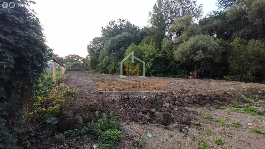 Участок в Саратовская, Парниковая улица (13.8 м) - Фото 0