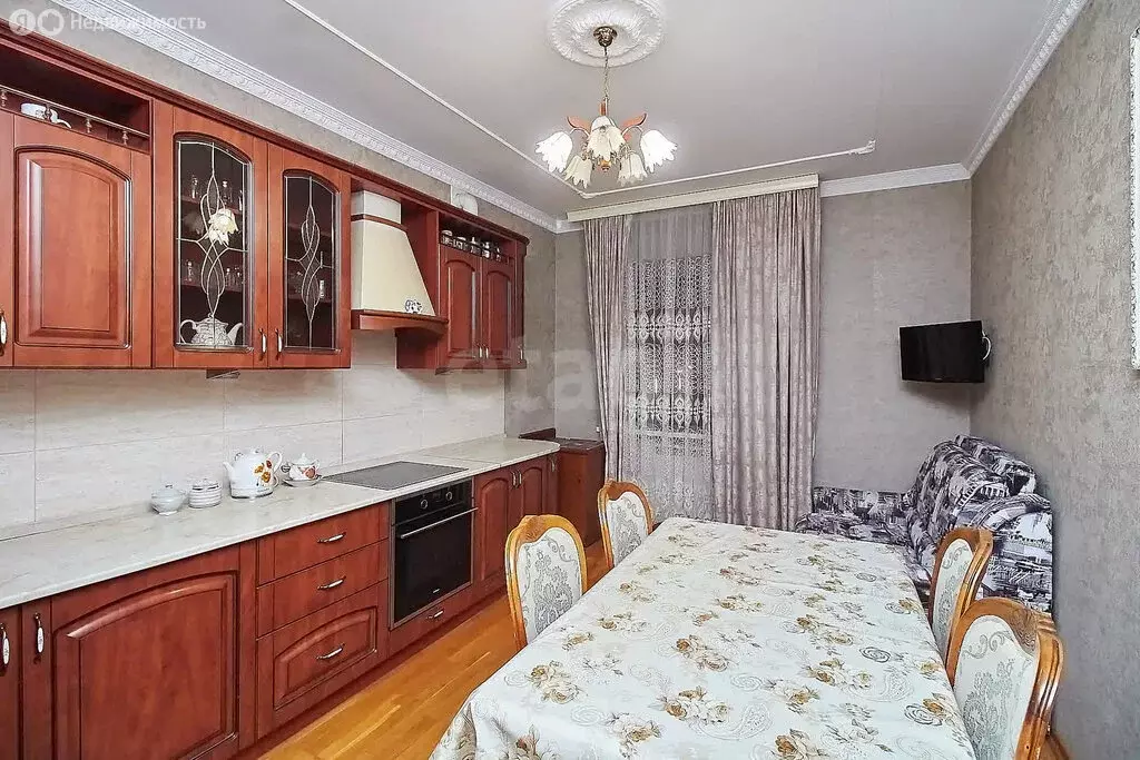 1-комнатная квартира: Тюмень, Мельничная улица, 26 (49.1 м) - Фото 1