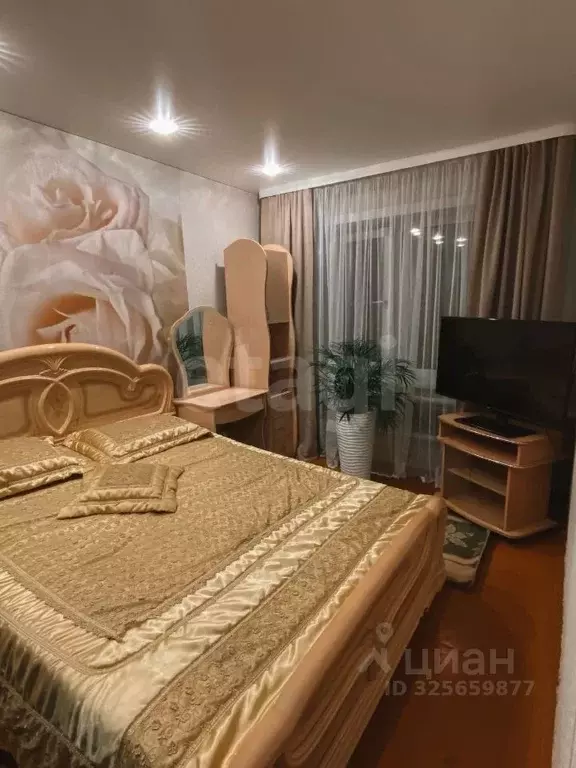 Дом в Алтайский край, Зональный район, с. Новая Чемровка ул. Титова, 3 ... - Фото 1