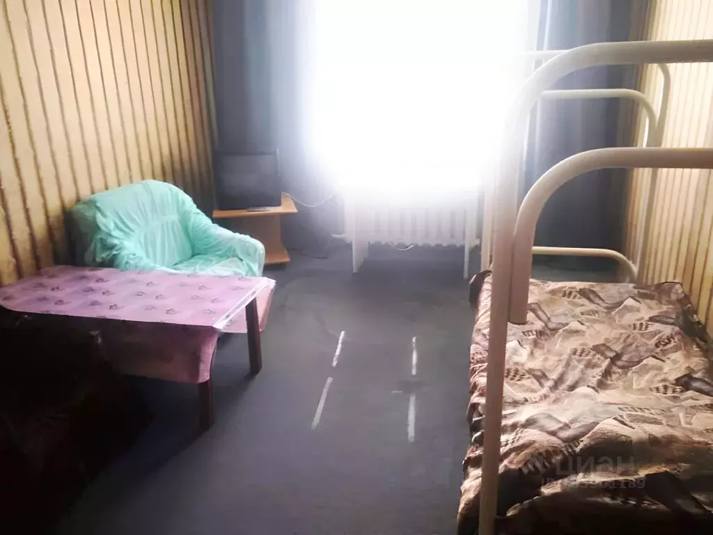Комната Москва ул. Металлургов, 60К1 (25.0 м) - Фото 2