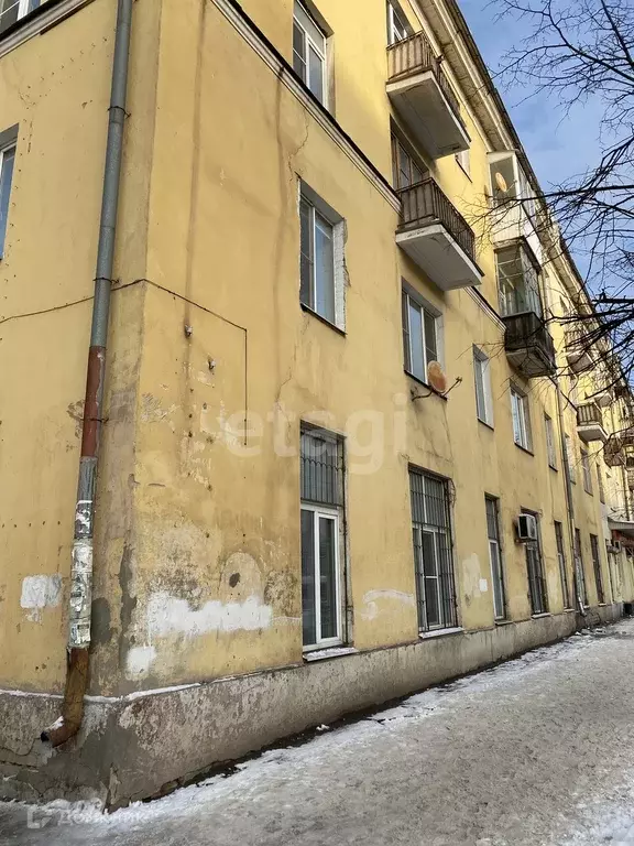 Продаётся 4-к квартира, 65 м - Фото 1