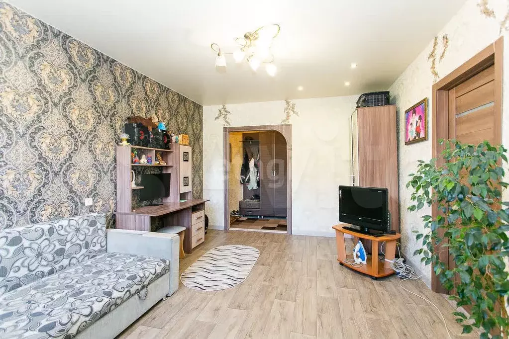 3-к. квартира, 68 м, 3/9 эт. - Фото 1