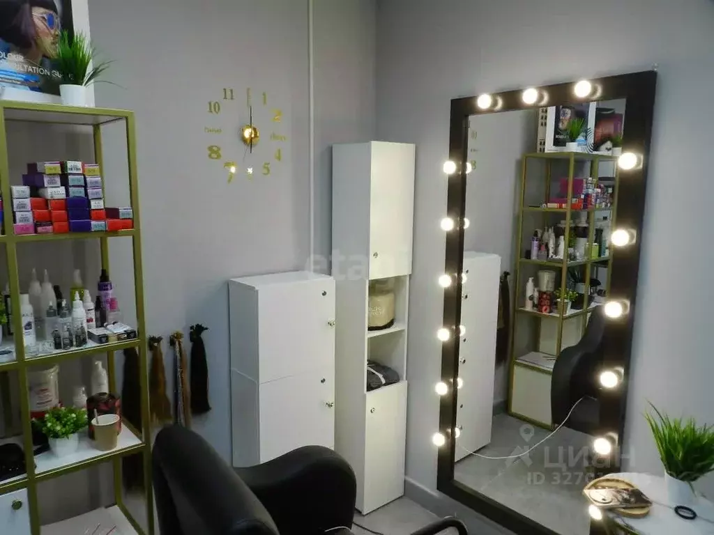 Помещение свободного назначения в Курганская область, Курган ул. ... - Фото 1