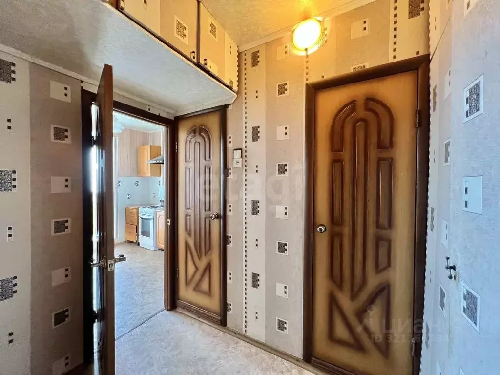 3-к кв. Белгородская область, Строитель Яковлевский городской округ, ... - Фото 1