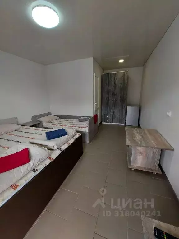 Комната Крым, Сакский район, с. Штормовое ул. Интернациональная, 7 - Фото 1