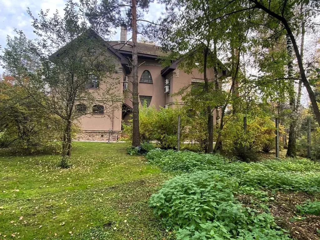 Дом в Московская область, Раменский муниципальный округ, д. Вялки ул. ... - Фото 1