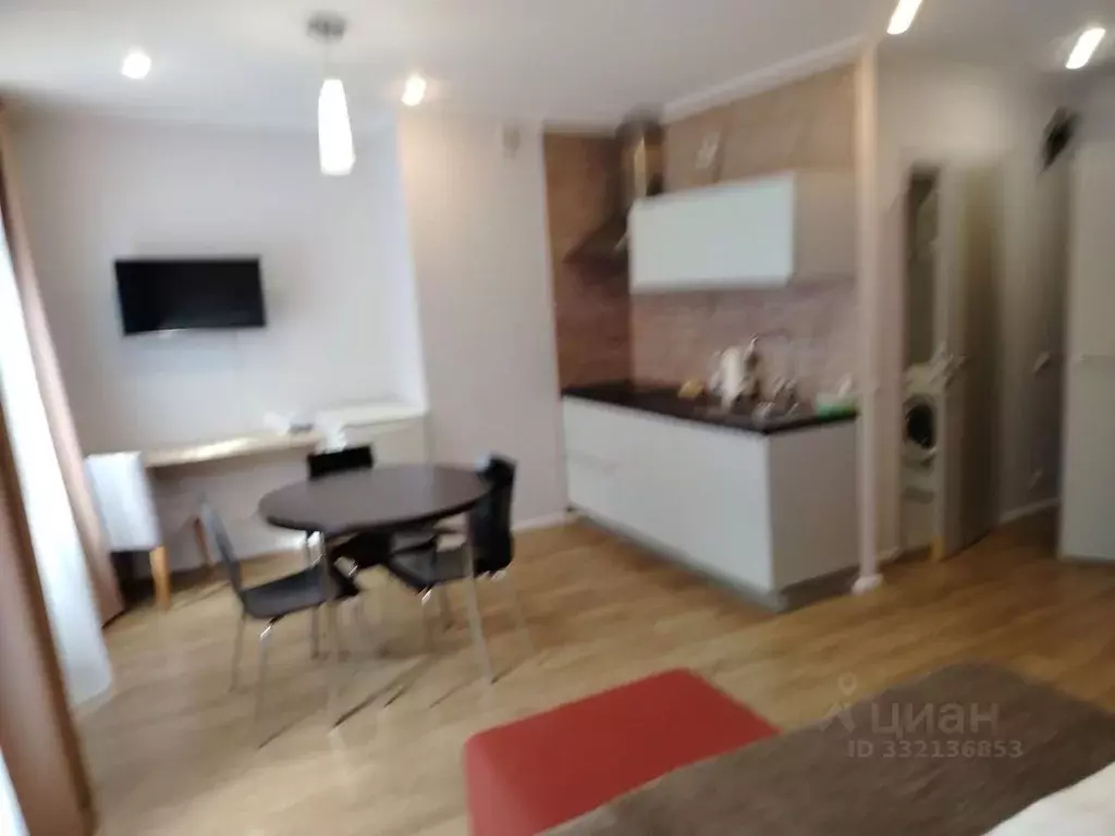 3-к кв. Санкт-Петербург ул. Карпинского, 36к1 (56.5 м) - Фото 1