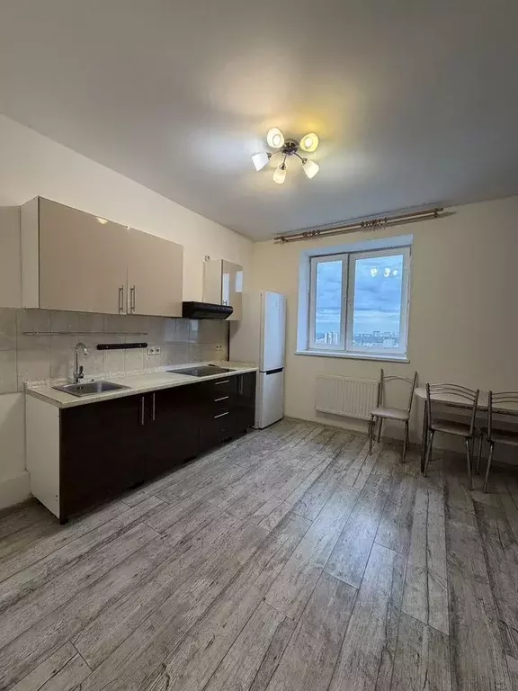 3-к кв. Московская область, Балашиха Первомайский проезд, 1 (89.0 м) - Фото 2