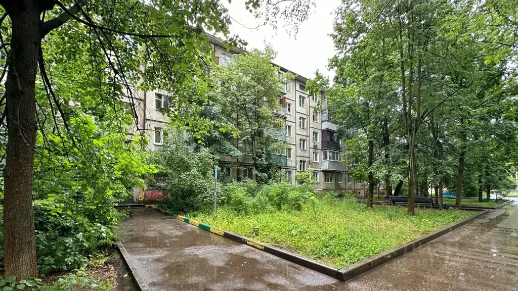 2-к кв. Московская область, Серпухов ул. Захаркина, 7а (43.9 м) - Фото 0