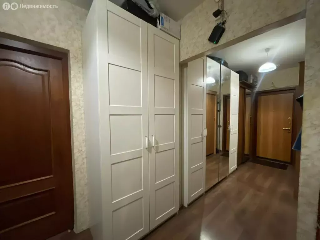 3-комнатная квартира: Санкт-Петербург, Богатырский проспект, 48к1 ... - Фото 1