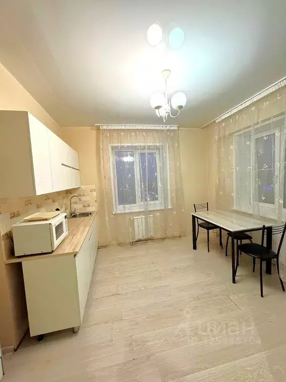 2-к кв. Иркутская область, Иркутск ул. Дыбовского, 8/1 (66.0 м) - Фото 1