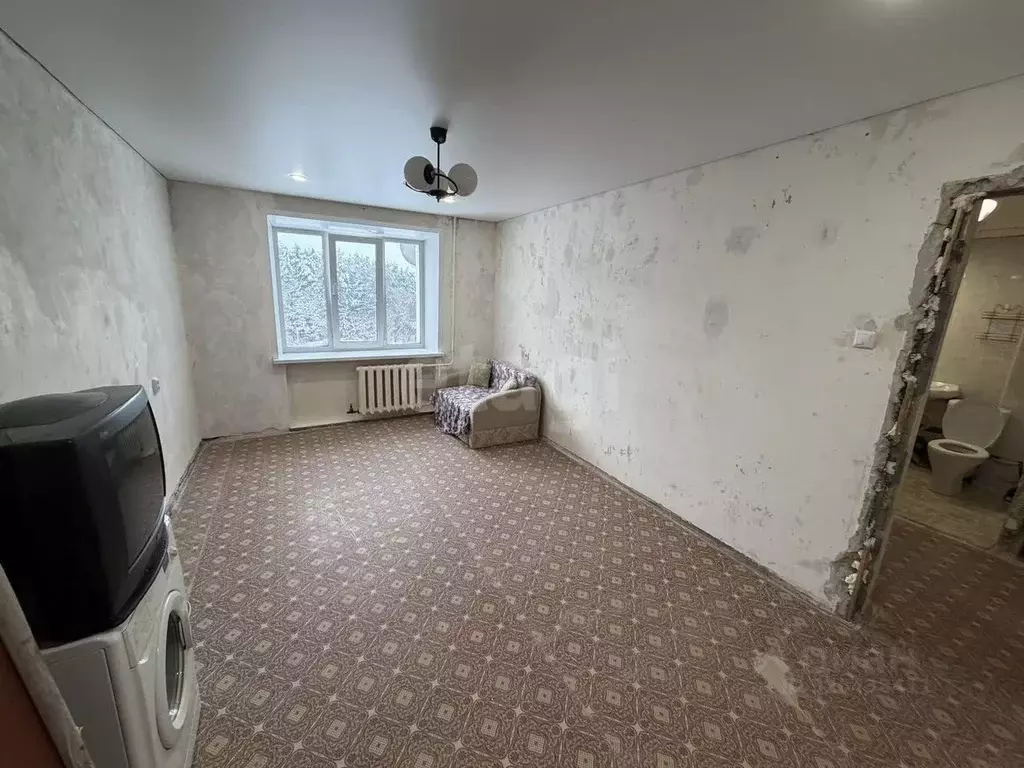 1-к кв. Кировская область, Кирово-Чепецк ул. Ленина, 36к2 (36.0 м) - Фото 2