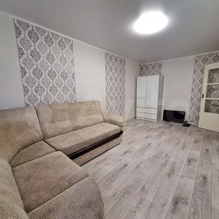 1-к. квартира, 30 м, 1/5 эт. - Фото 0