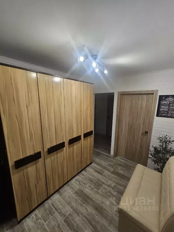 3-к кв. Оренбургская область, Новотроицк Уральская ул., 2 (61.0 м) - Фото 1