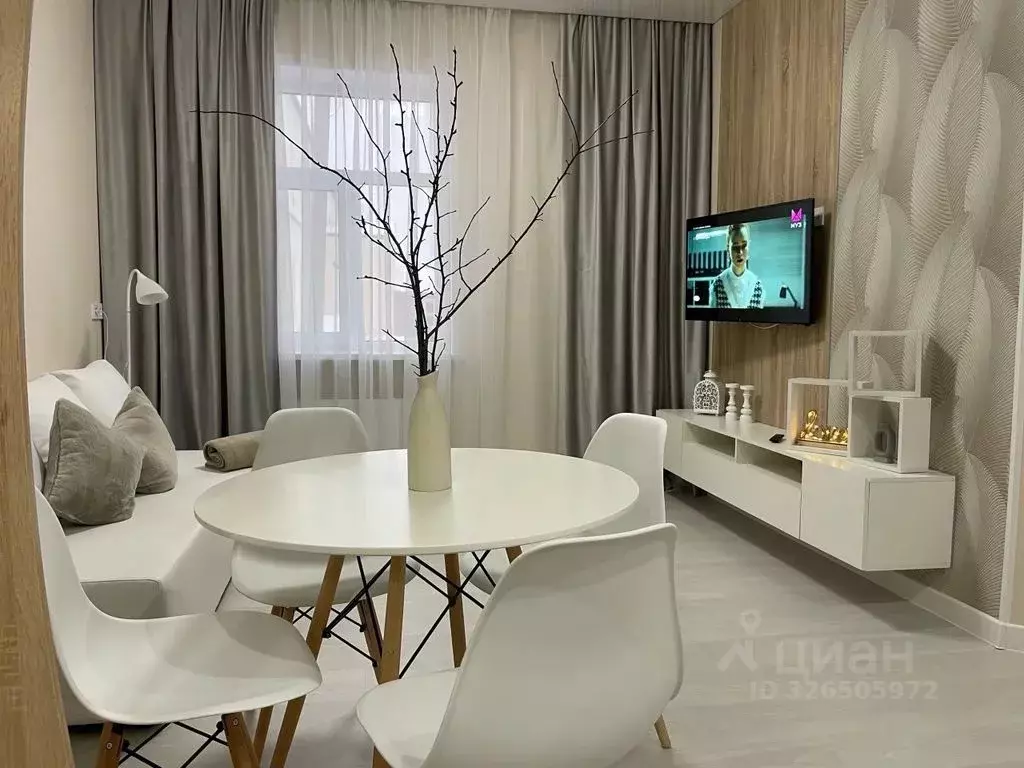 2-к кв. Ленинградская область, Тихвин Знаменская ул., 11 (40.0 м) - Фото 2