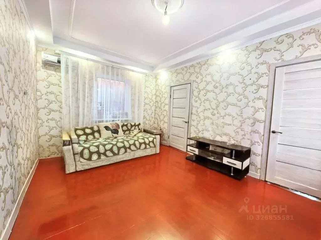 Дом в Ростовская область, Таганрог 16-й пер. (160 м) - Фото 1