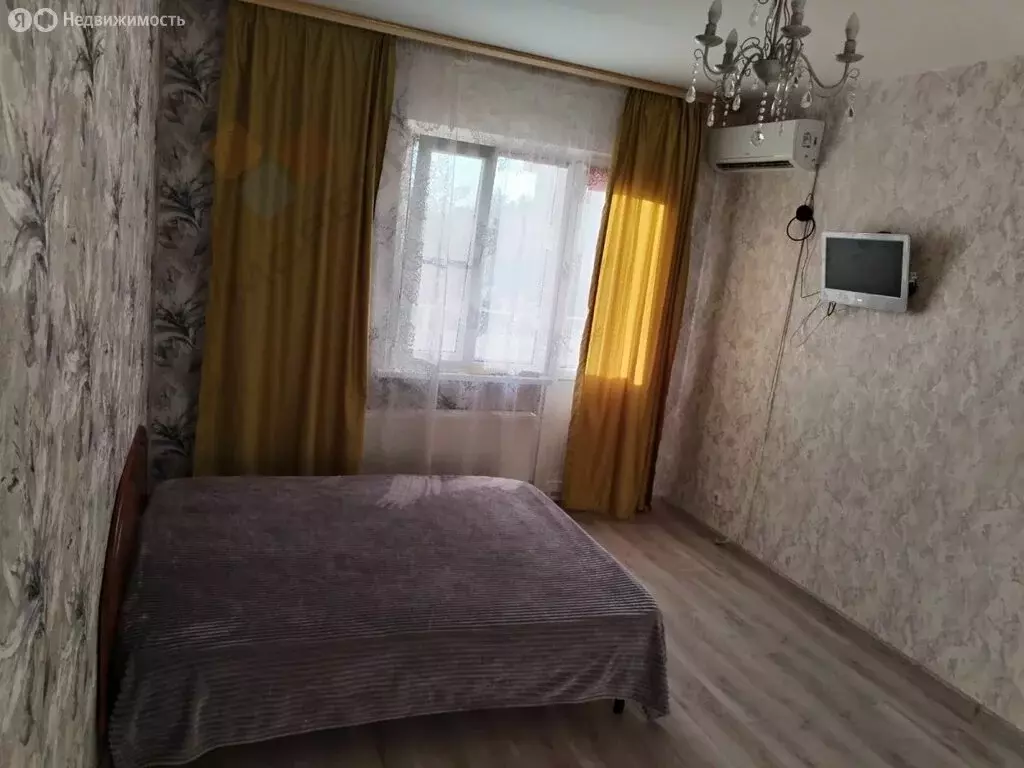 1-комнатная квартира: посёлок городского типа Яблоновский, Солнечная ... - Фото 1