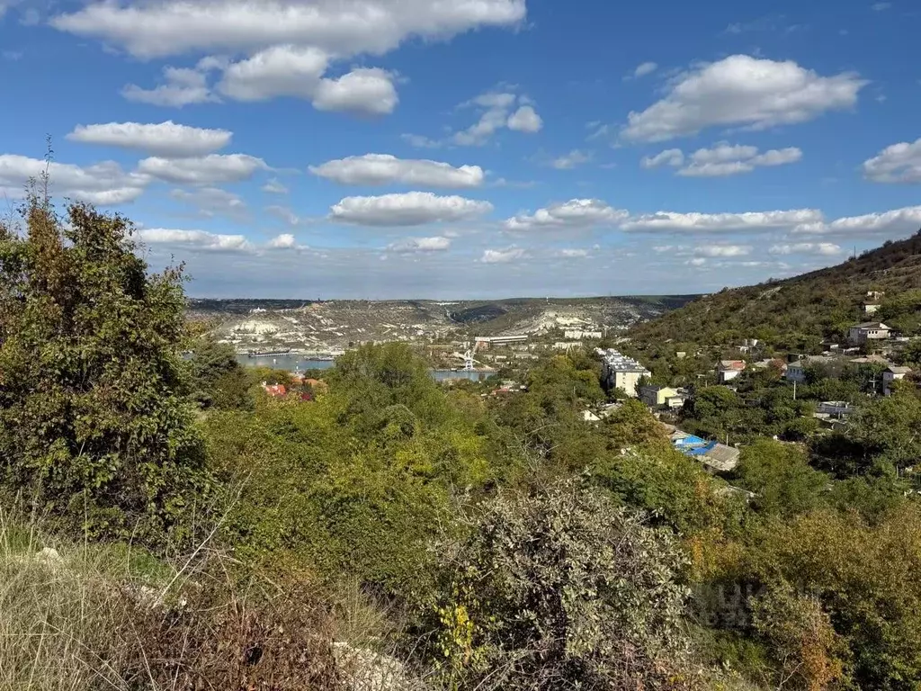 Участок в Севастополь ул. Кустарниковая, 3 (10.0 сот.) - Фото 2