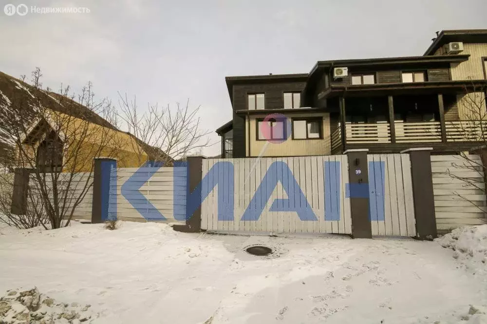 Дом в Красноярск, Благодатная улица, 39 (201 м) - Фото 1
