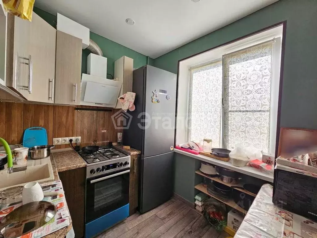 2-к кв. Волгоградская область, Волгоград ул. Кирова, 135 (45.5 м) - Фото 0