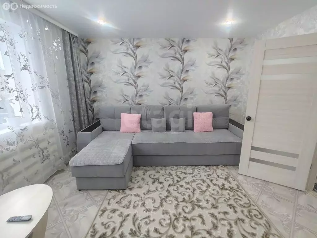 Дом в Шадринск, улица Комиссаров (68.2 м) - Фото 1